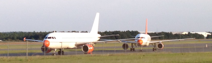 Airplanes at Bob Sikes Airport